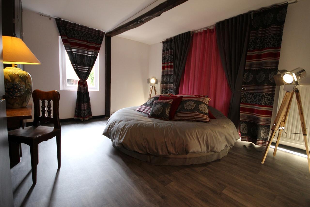 Le Pommenial de la Hérissonnière Saint-Aubin-de-Bonneval Esterno foto
