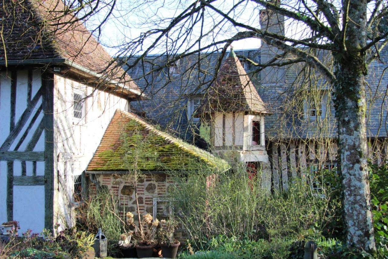 Le Pommenial de la Hérissonnière Saint-Aubin-de-Bonneval Esterno foto